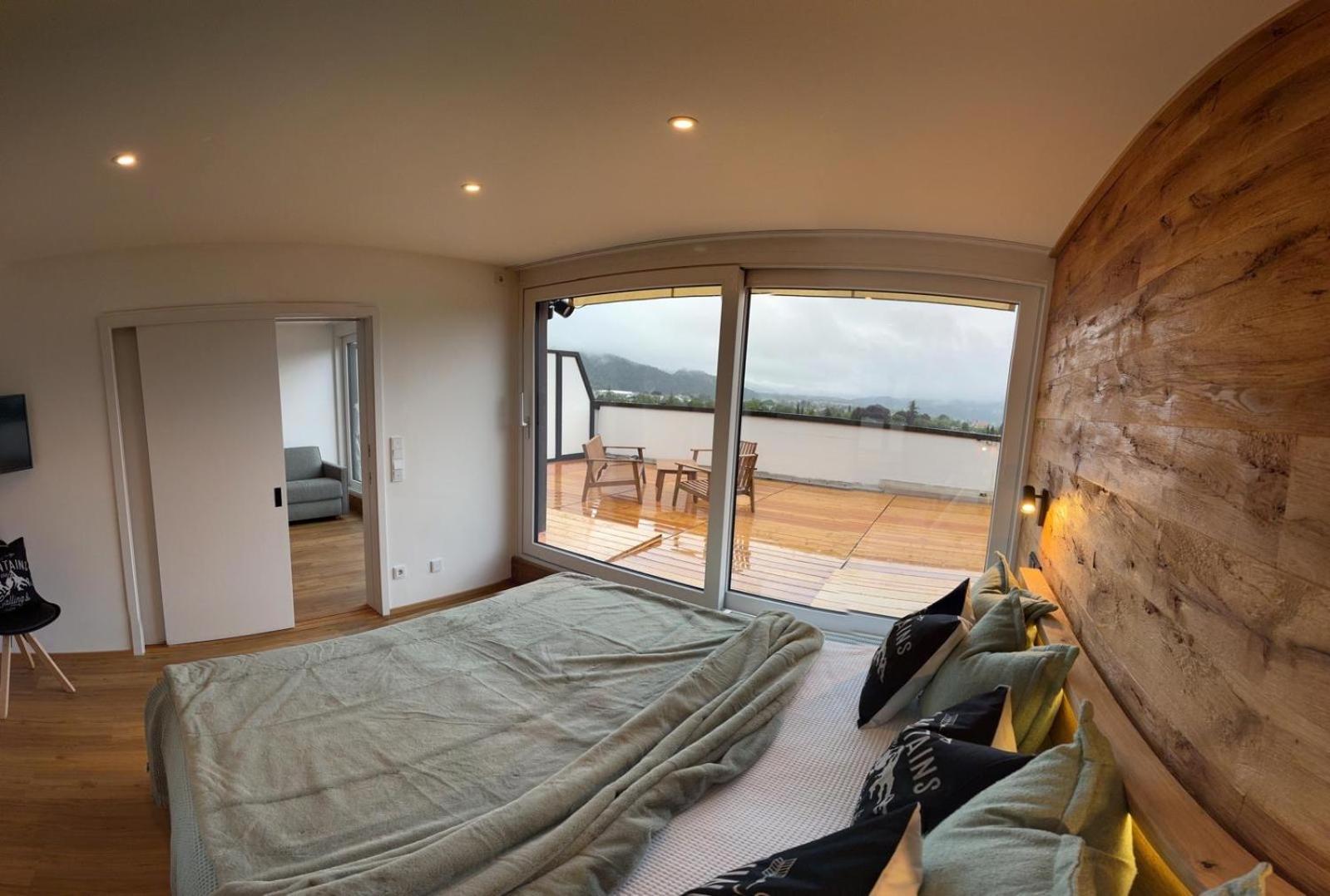 Dachterrasse Panorama-glueck I *